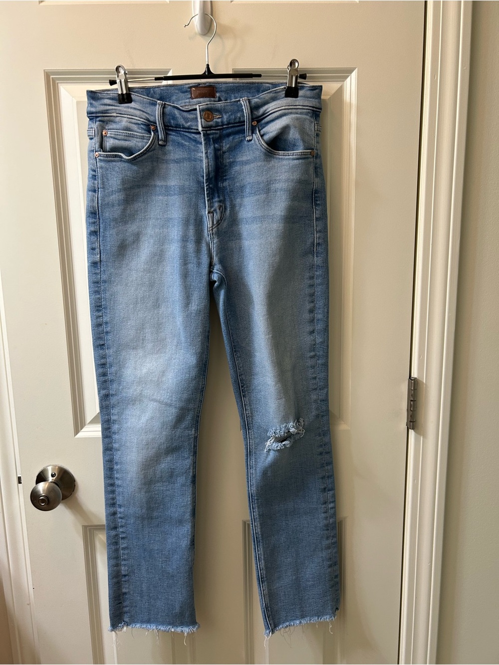 MOTHER The Mid Rise Dazzler Ankle Fray distressed W 15 with stretch Inseam 26.5 - Picture 2 of 8